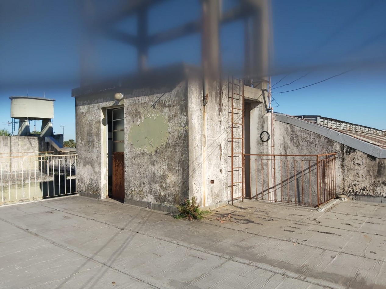 VENTA  de departamento de 2 ambientes en San Justo 