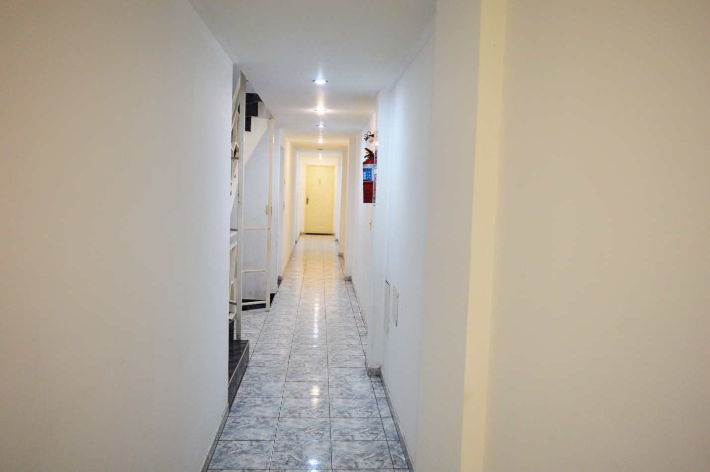 VENTA de departamento de 2 ambientes en Lomas del Mirador.