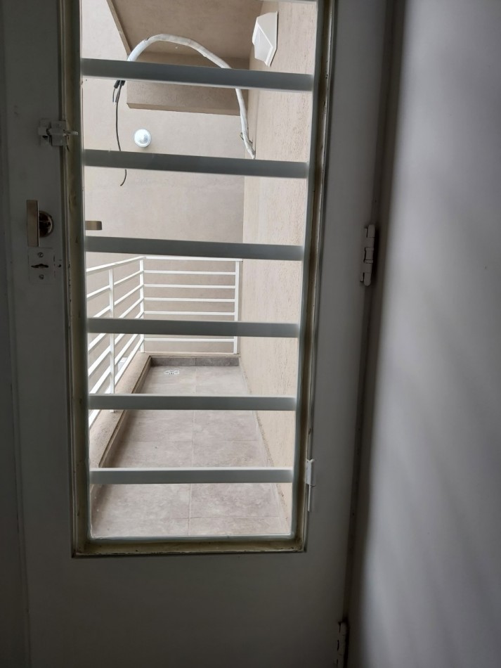 ALQUILER de departamento monoambiente en san justo