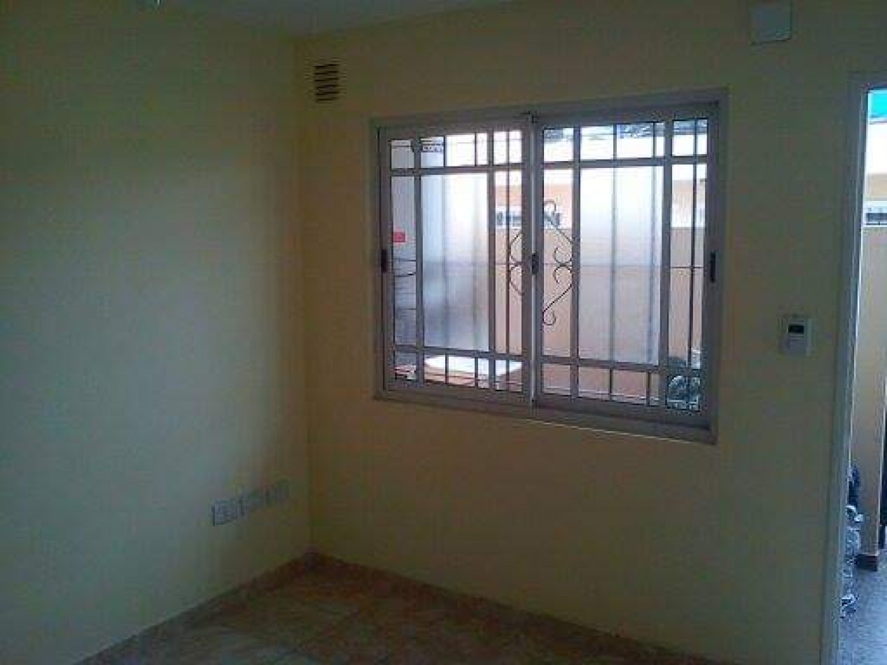 VENTA DE DEPARTAMENTO DE 2 AMBIENTES EN SAN JUSTO
