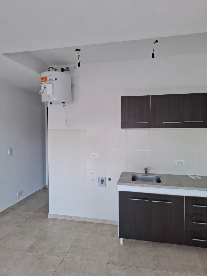 ALQUILER DE DEPARTAMENTO DE 2 AMBIENTES EN VILLA TESEI