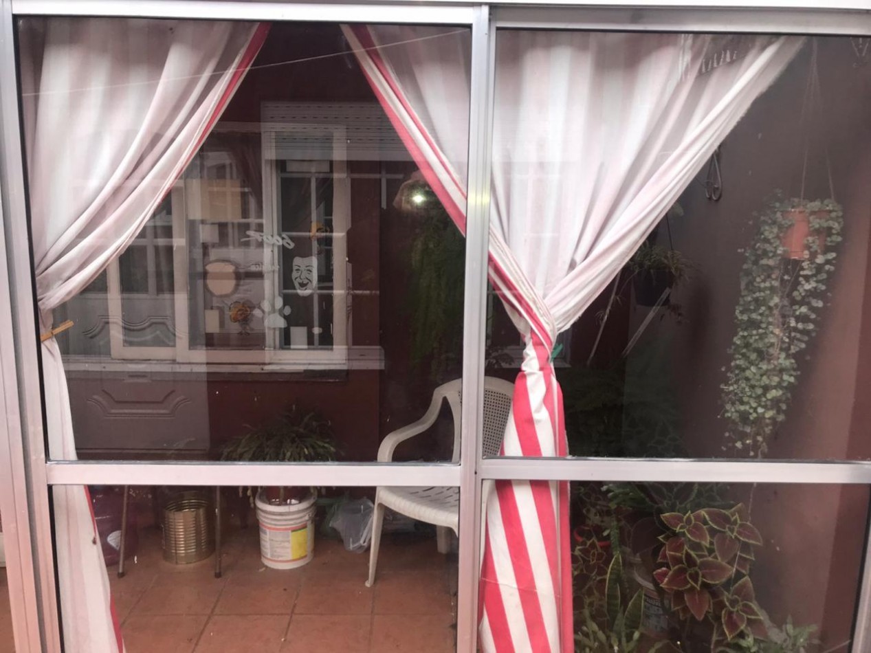 Casa y departamento en Venta, son dos UFs juntas en Isidro Casanova