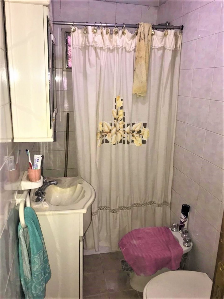 Casa y departamento en Venta, son dos UFs juntas en Isidro Casanova