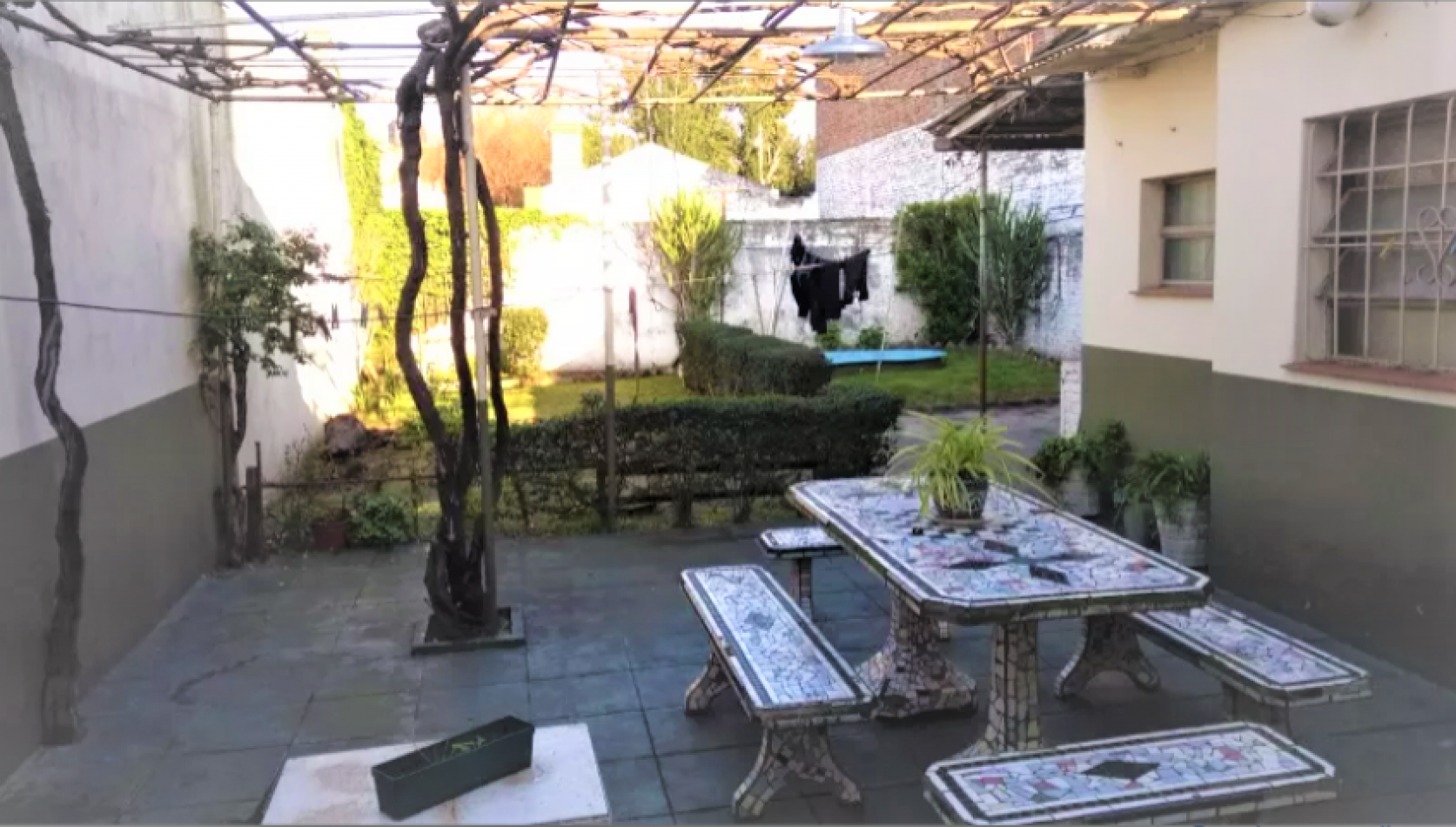 VENTA DE Casa DE 3 AMBIENTES en Villa Luzuriaga