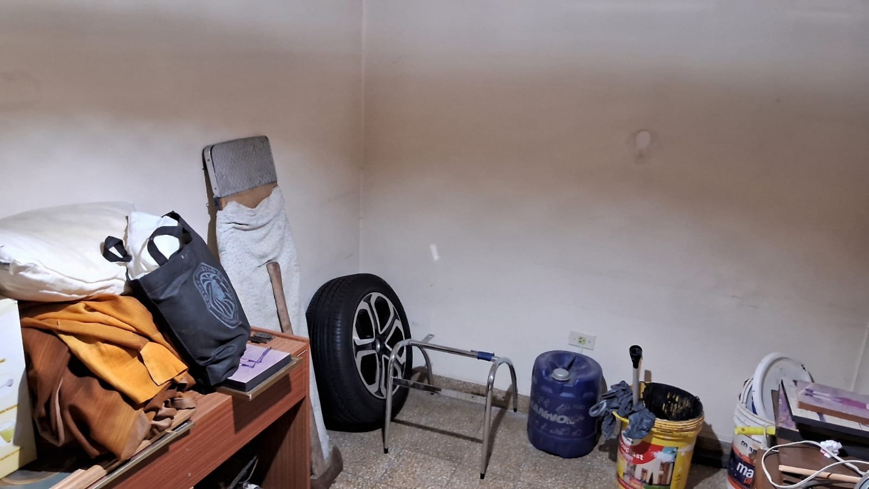 VENTA DE Casa DE 3 AMBIENTES en Villa Luzuriaga