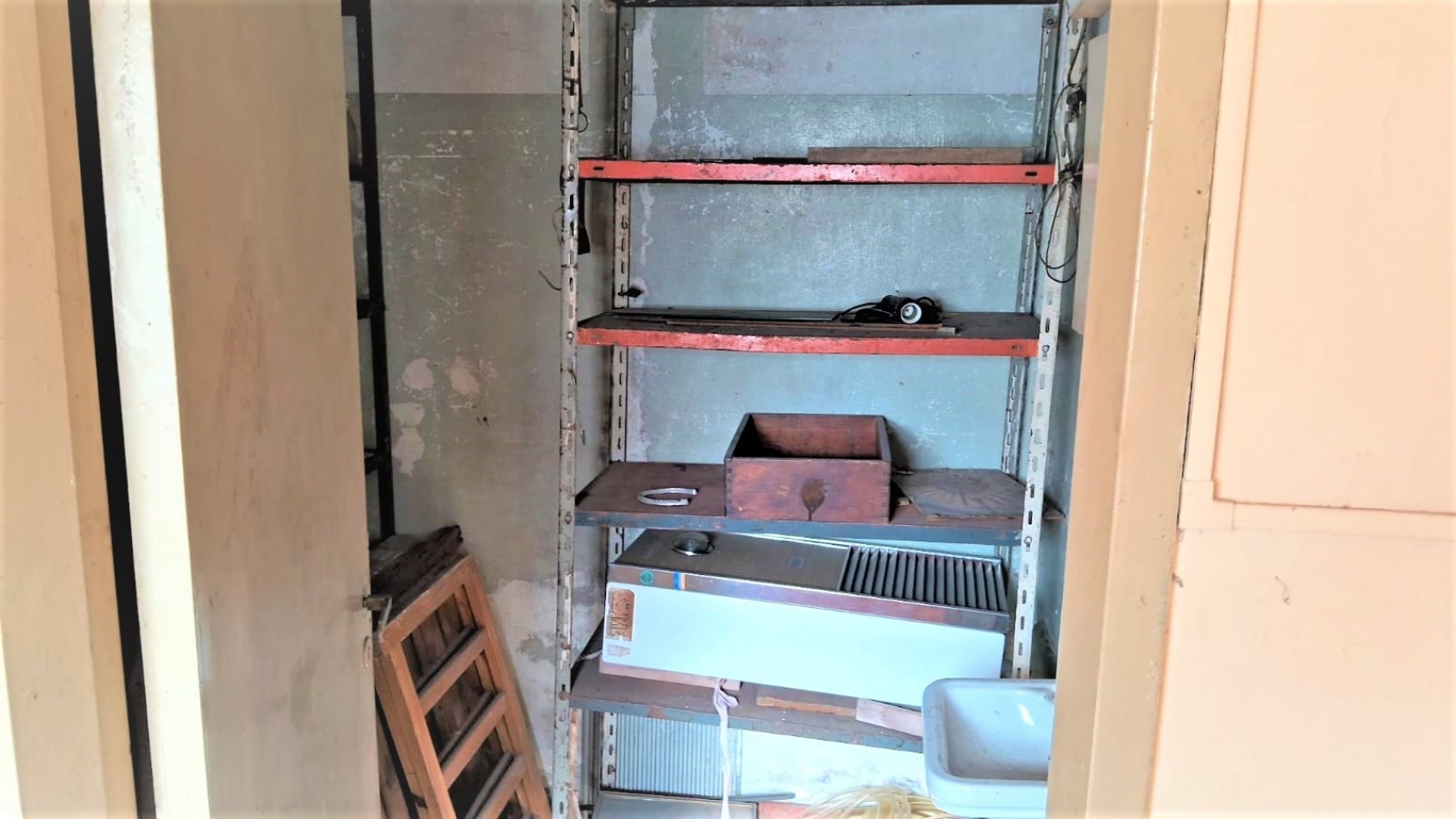 VENTA DE Casa DE 3 AMBIENTES en Villa Luzuriaga