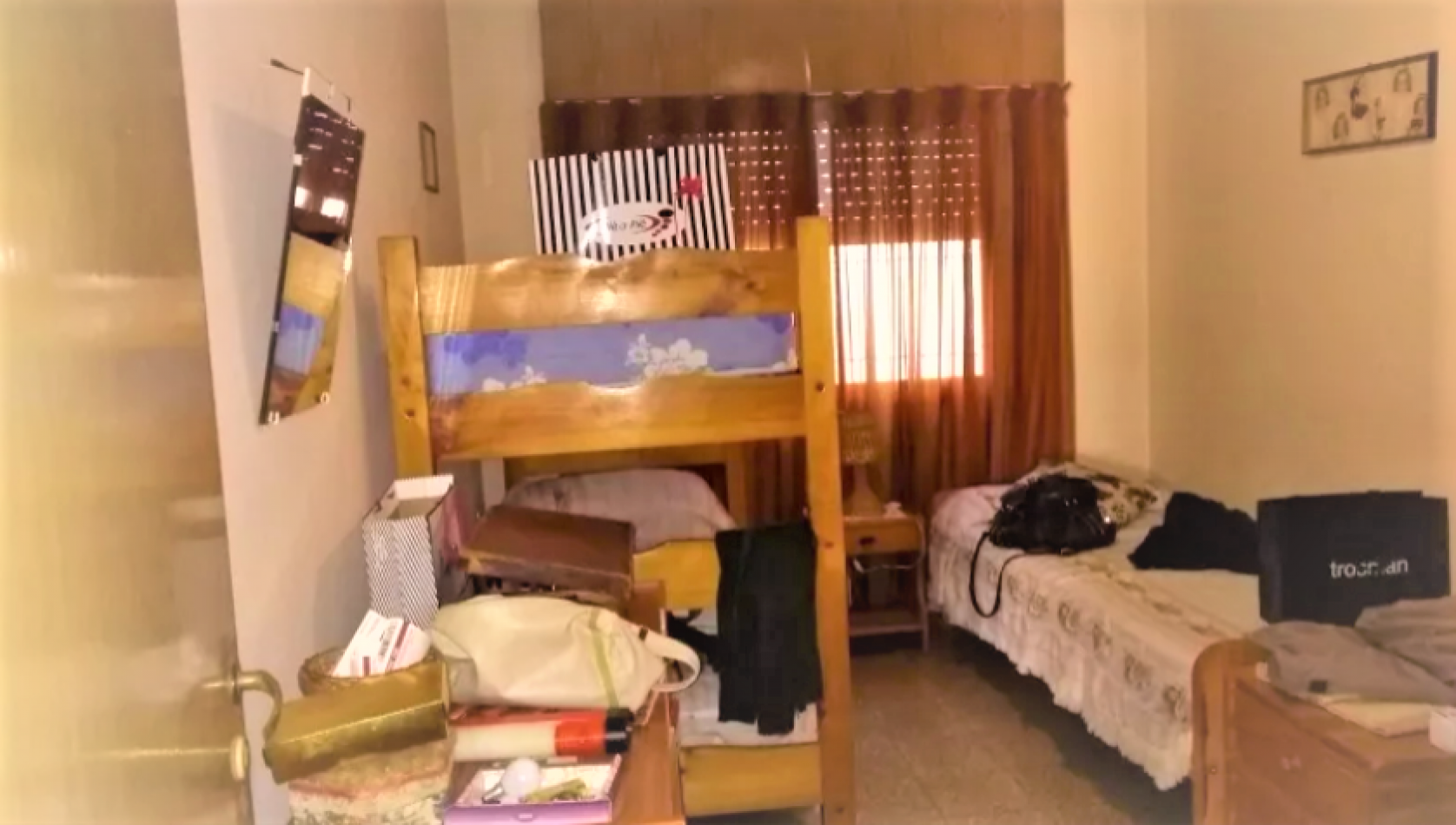 VENTA DE Casa DE 3 AMBIENTES en Villa Luzuriaga