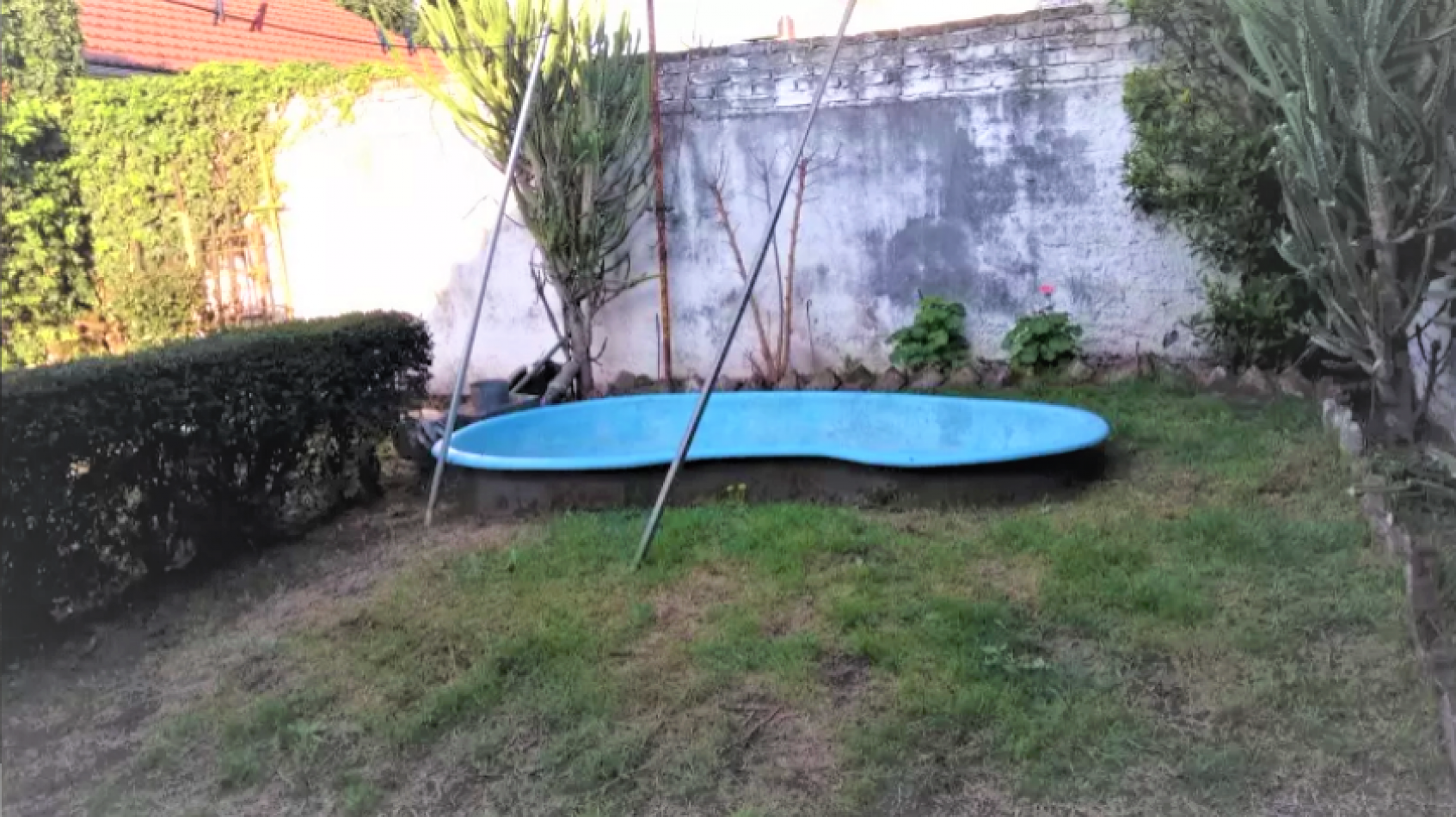 VENTA DE Casa DE 3 AMBIENTES en Villa Luzuriaga