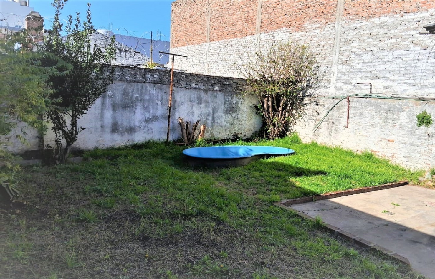 VENTA DE Casa DE 3 AMBIENTES en Villa Luzuriaga