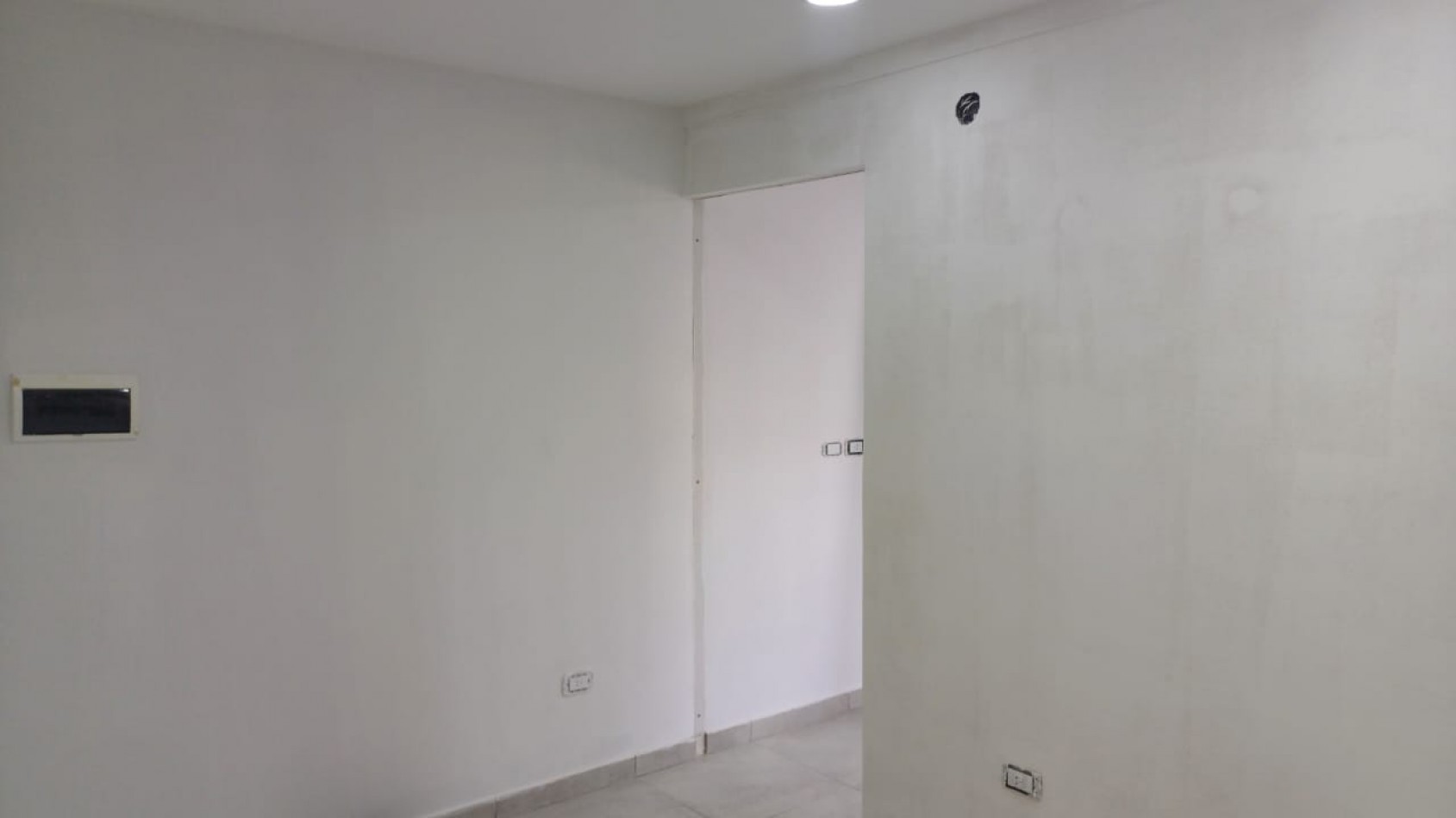 ALQUILER de departamento monoambiente en san justo