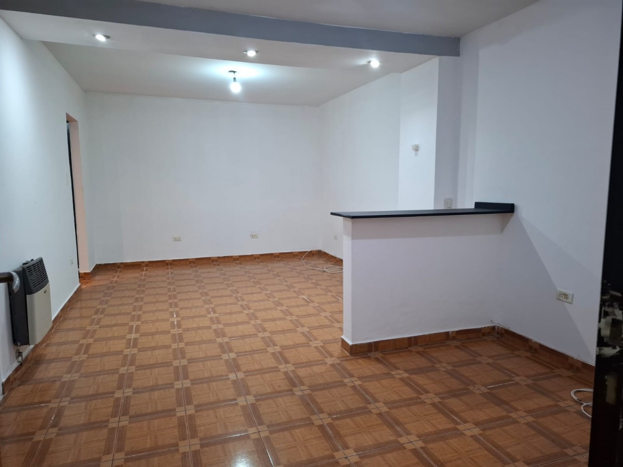 ALQUILER DEPARTAMENTO 2 AMBIENTES EN VILLA TESEI