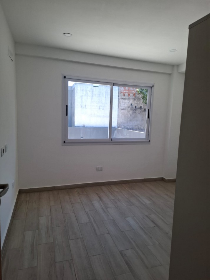 VENTA DE DEPARTAMENTO DE 2 AMBIENTES EN SAN JUSTO