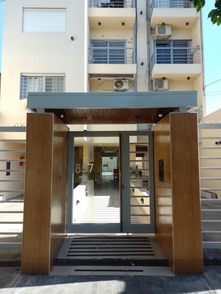 VENTA DE DEPARTAMENTO DE 2 AMBIENTES EN MORON